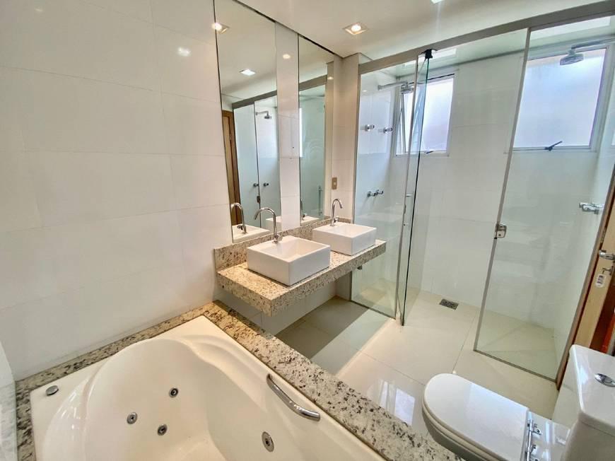 Apartamento, Castelo, 4 Quartos, 3 Vagas, 2 Suítes