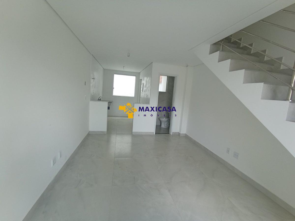 Casa, Planalto, 2 Quartos, 1 Vaga, 2 Suítes