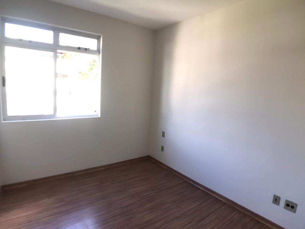 Apartamento, Estoril, 2 Quartos, 2 Vagas, 1 Suíte