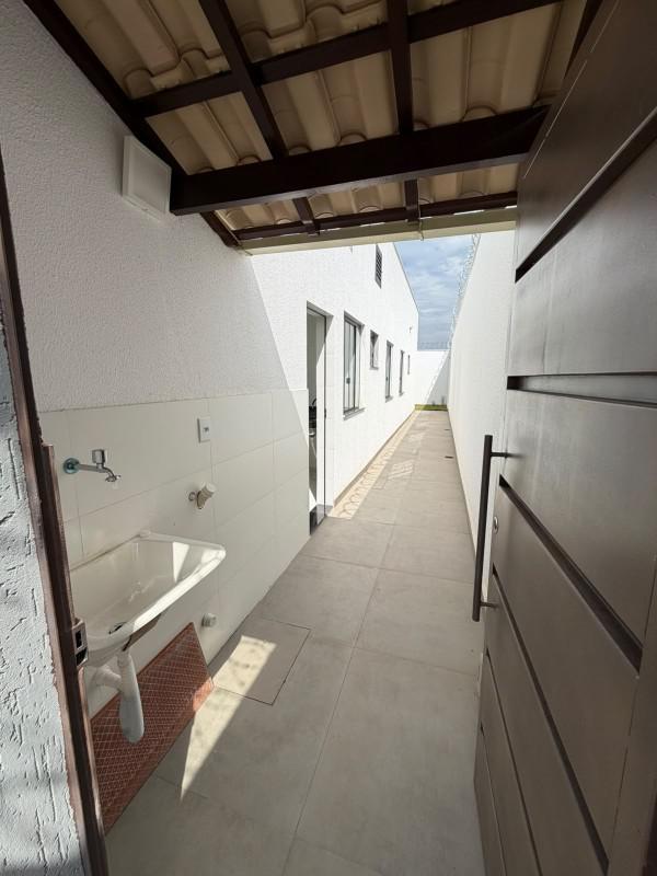 Casa, Novo Centro, 3 Quartos, 2 Vagas, 1 Suíte