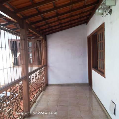 Casa, Santa Efigênia, 5 Quartos, 4 Vagas, 3 Suítes