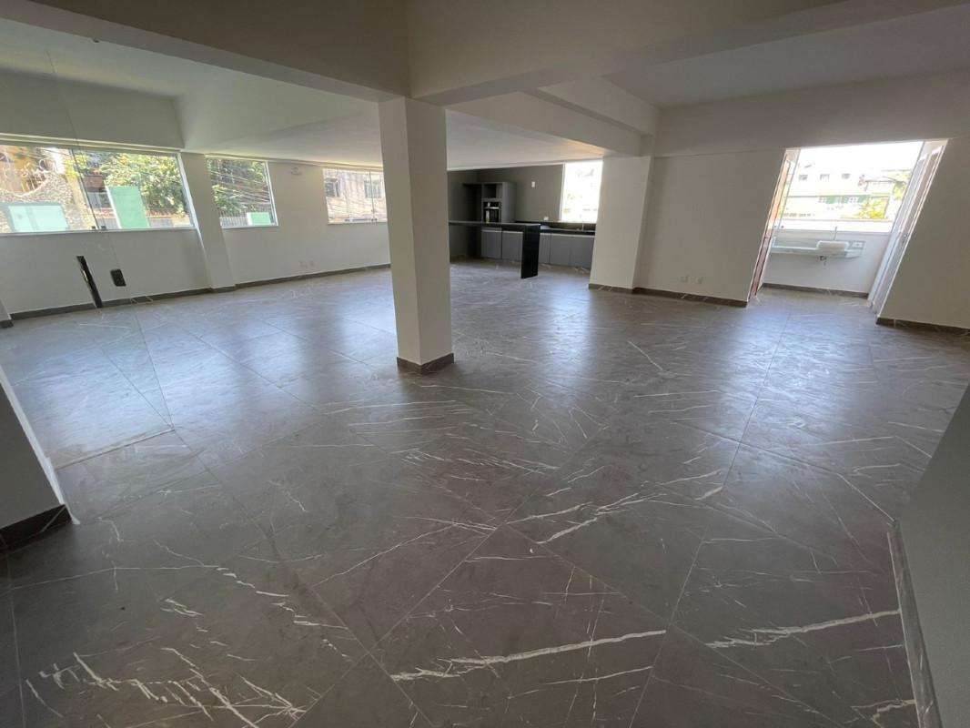 Apartamento, Sagrada Família, 2 Quartos, 2 Vagas, 1 Suíte