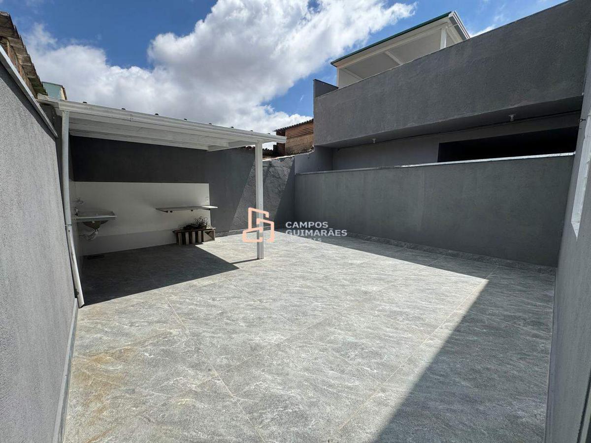 Casa, Milionários, 2 Quartos, 1 Vaga