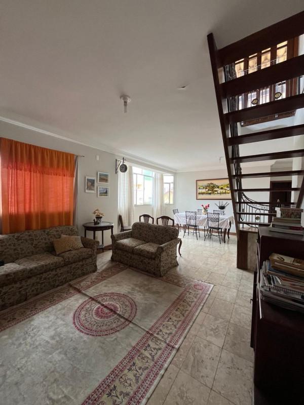 Cobertura, Ouro Preto, 5 Quartos, 3 Vagas, 2 Suítes