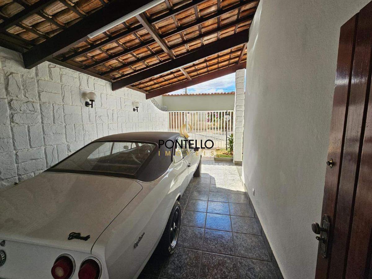 Casa, Boa Vista, 5 Quartos, 1 Vaga, 1 Suíte