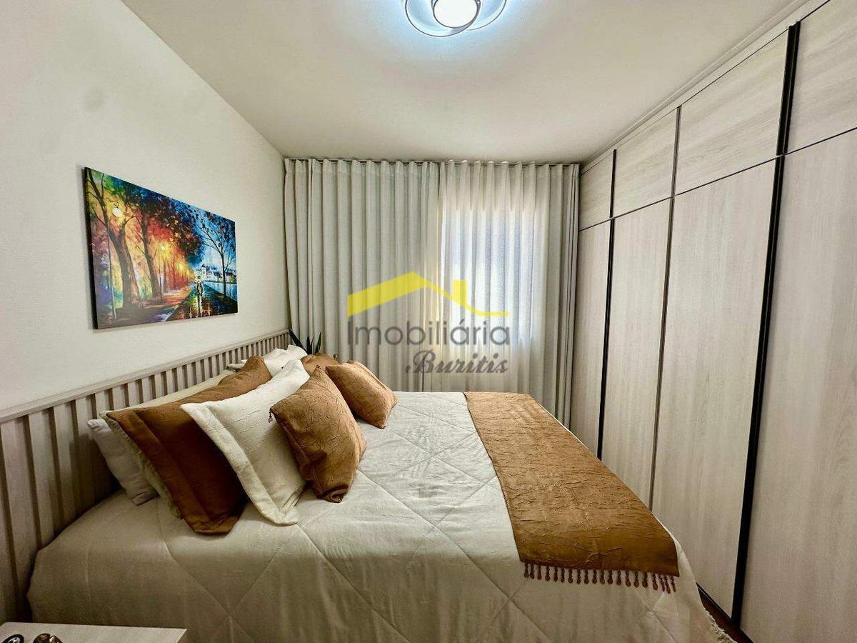 Apartamento, Vila Paris, 4 Quartos, 2 Vagas, 1 Suíte