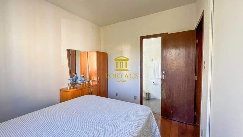 Cobertura, Luxemburgo, 4 Quartos, 2 Vagas, 1 Suíte