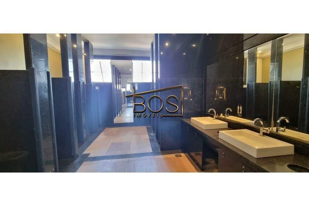 Casa, Estoril, 2 Quartos, 32 Vagas