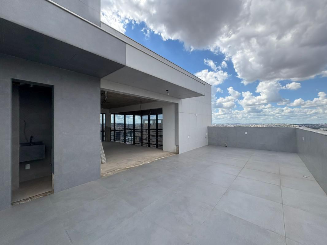 Cobertura, Barreiro, 4 Quartos, 4 Vagas, 2 Suítes