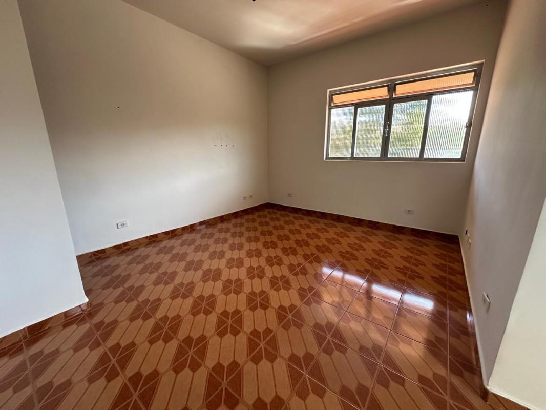 Casa, Centro, 3 Quartos, 1 Vaga, 1 Suíte