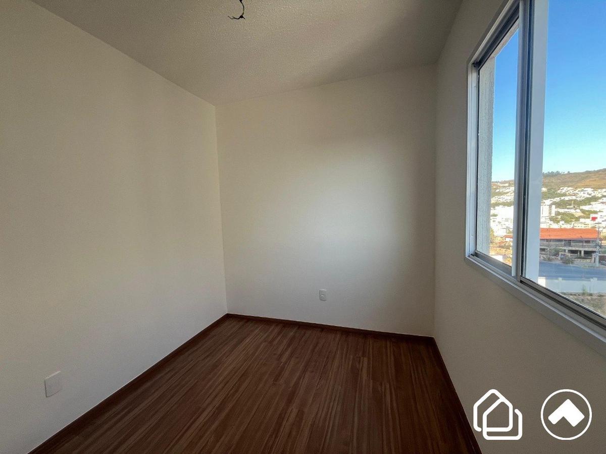 Apartamento, Palmeiras, 2 Quartos, 1 Vaga