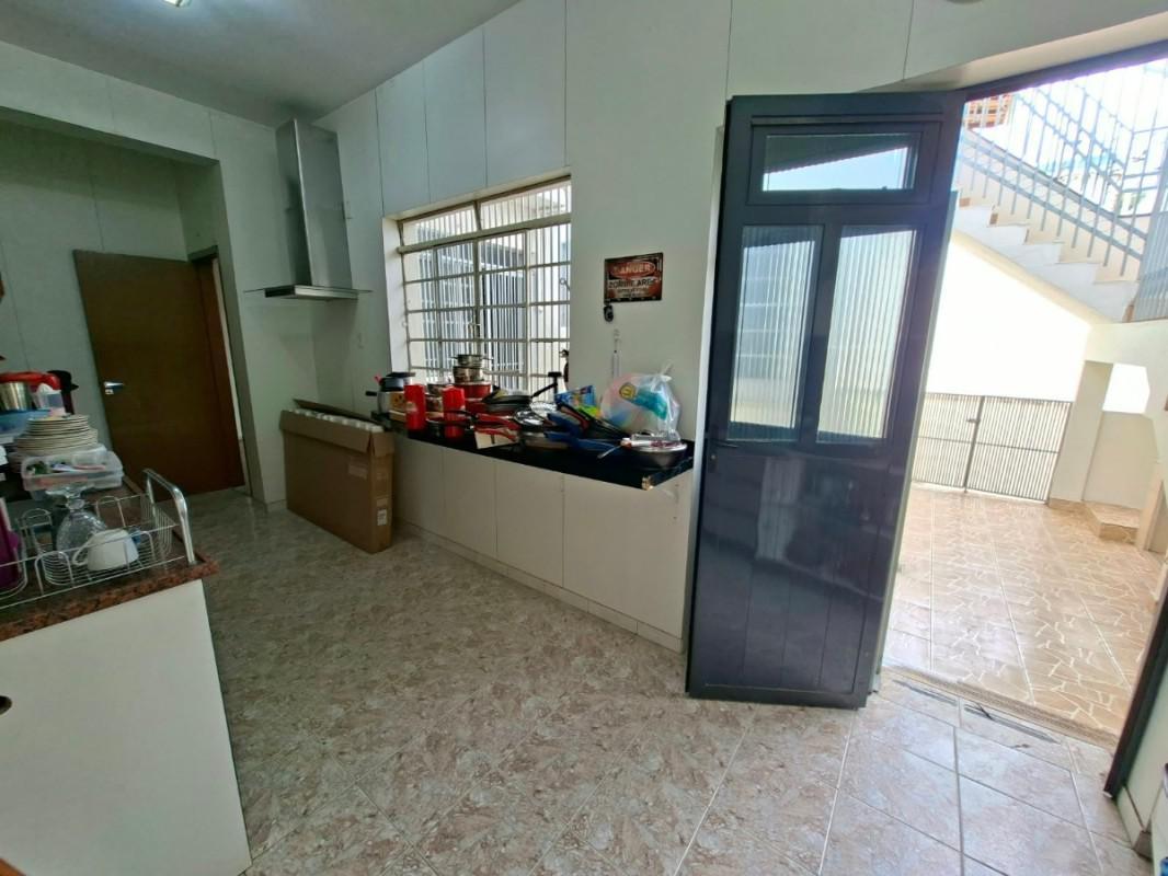 Casa, Renascença, 5 Quartos, 4 Vagas, 1 Suíte
