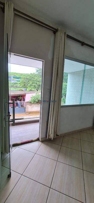 Casa, Nova Esperança, 3 Quartos, 6 Vagas, 1 Suíte