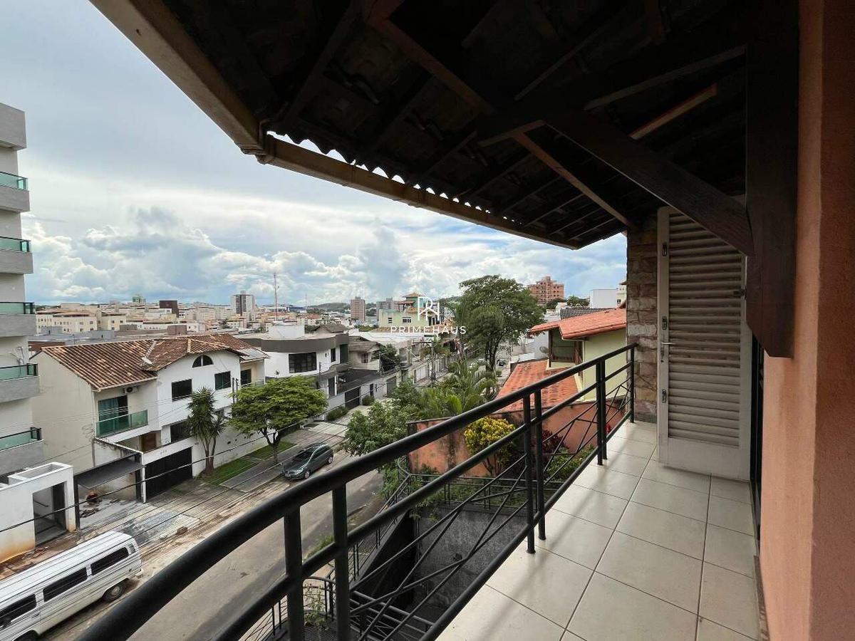 Casa, Jardim Riacho das Pedras, 4 Quartos, 3 Vagas, 1 Suíte