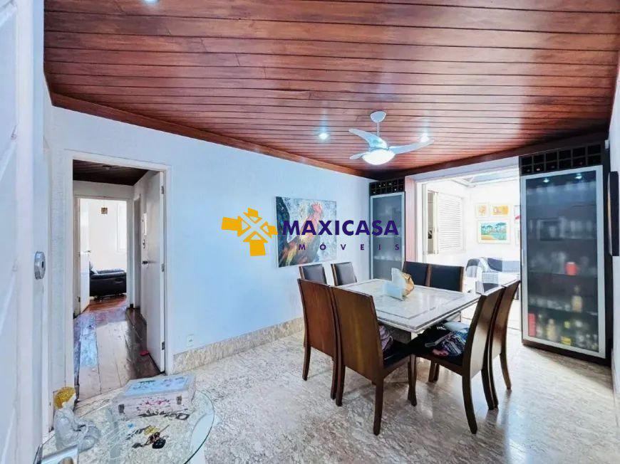 Casa, São José, 3 Quartos, 5 Vagas, 1 Suíte