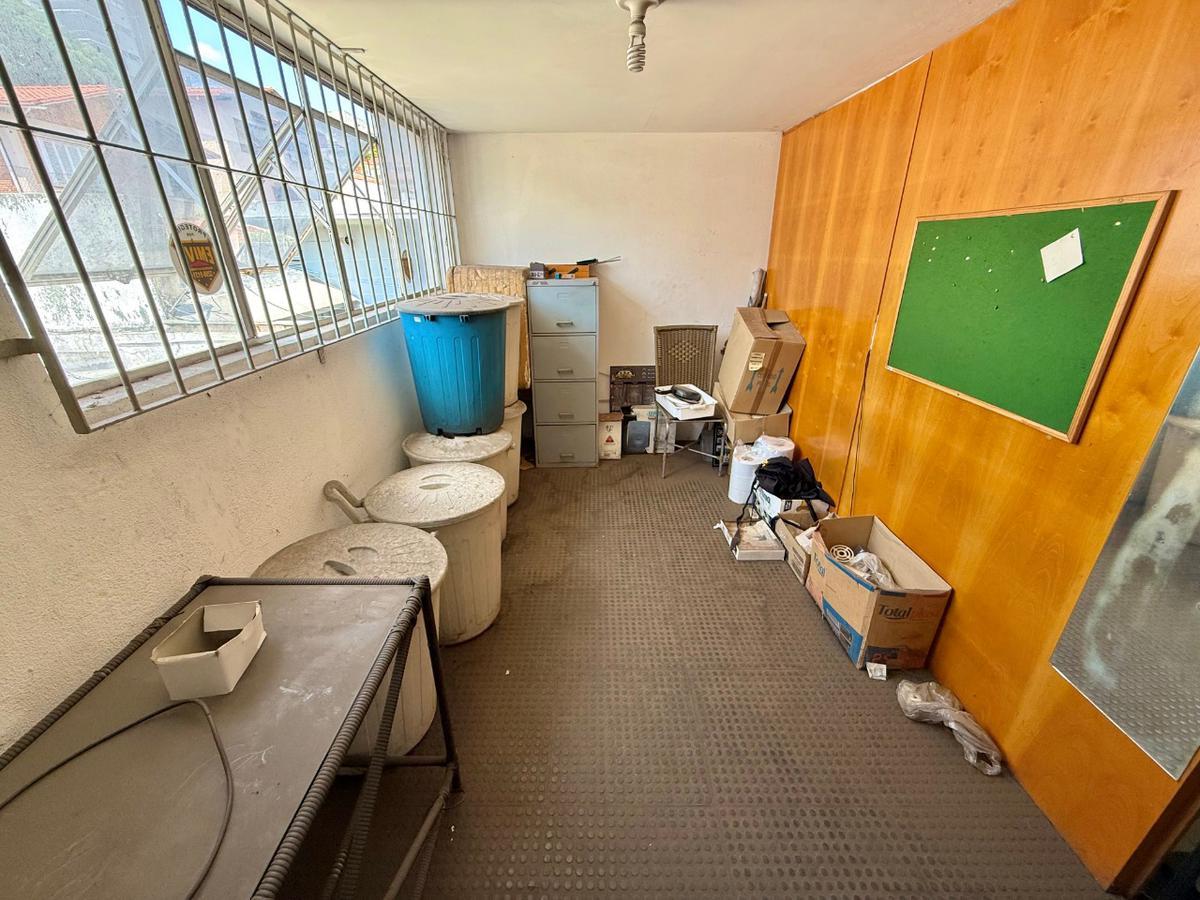 Andar, São José, 0 Quarto, 0 Vaga