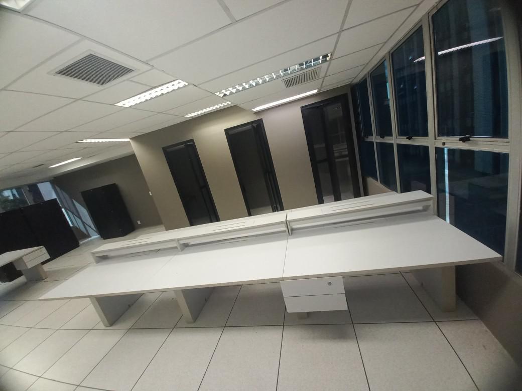 Sala, Savassi, 0 Quarto, 2 Vagas