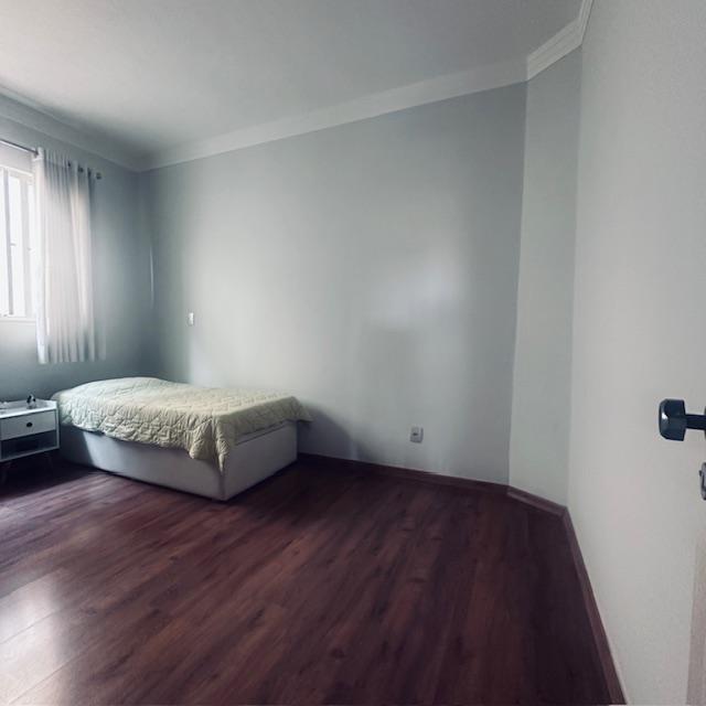 Casa, Paquetá, 3 Quartos, 2 Vagas, 1 Suíte