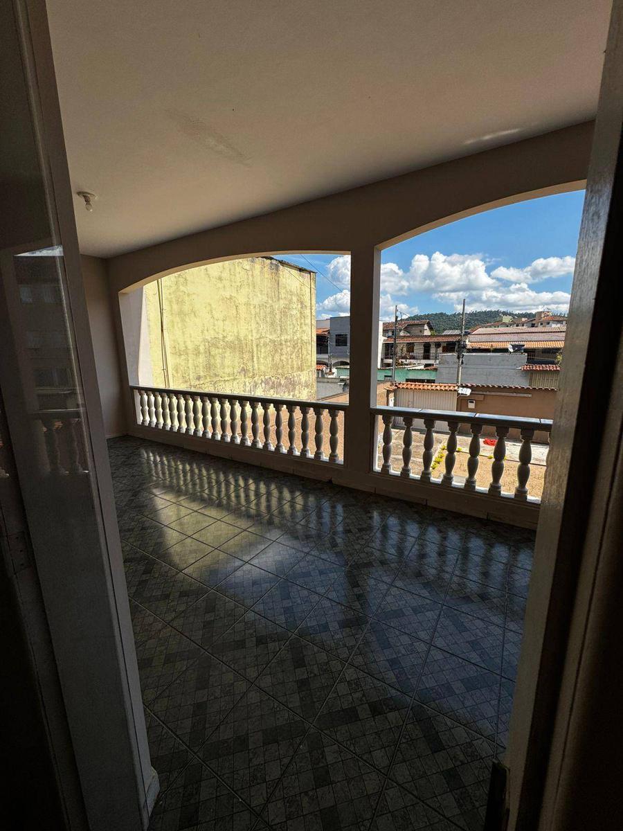 Casa, Amaro Lanari, 5 Quartos, 7 Vagas