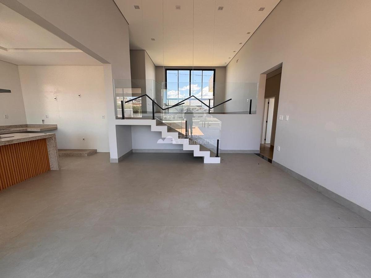 Casa, Gran Park, 3 Quartos, 4 Vagas, 1 Suíte