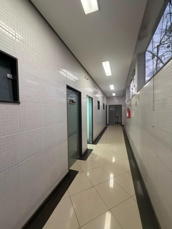 Sala, Das Industrias I (barreiro), 0 Quarto, 0 Vaga