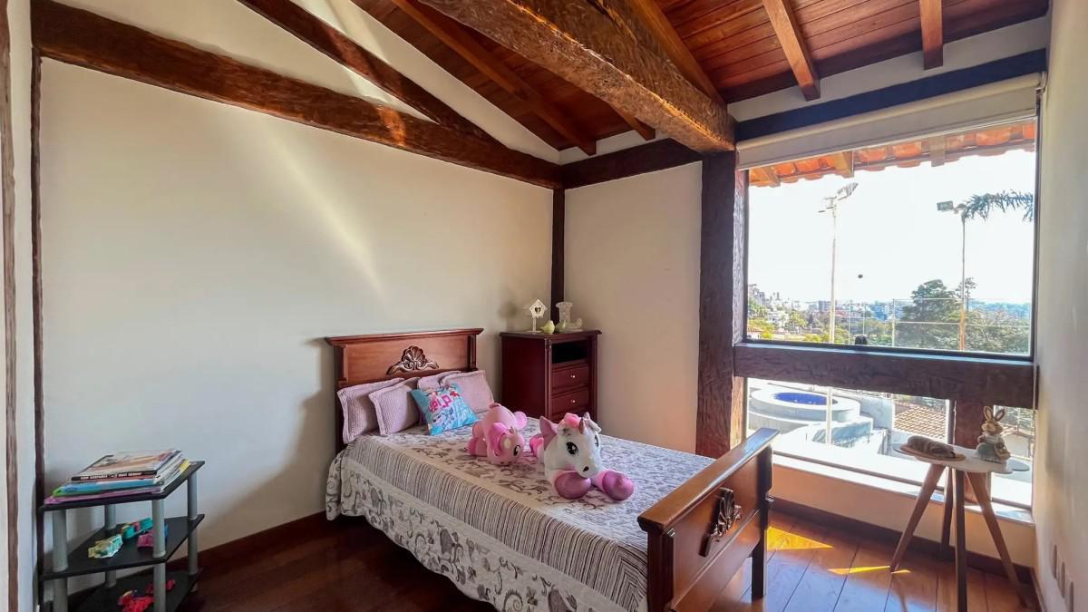 Casa, Mangabeiras, 4 Quartos, 4 Vagas, 2 Suítes