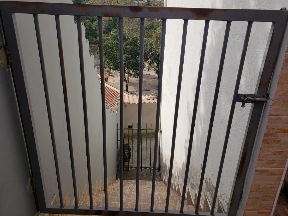 Casa, Bom Repouso, 3 Quartos, 2 Vagas, 1 Suíte