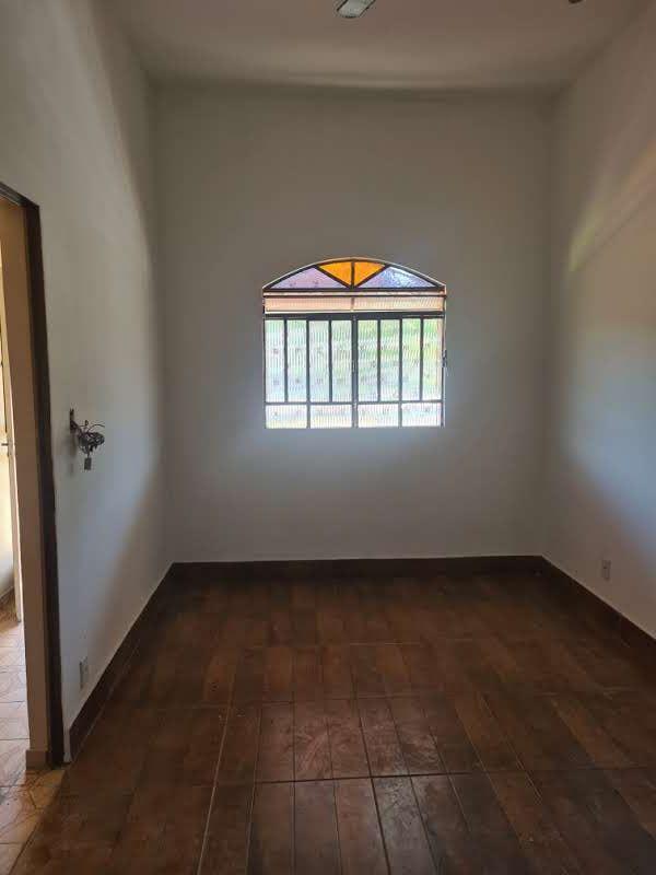 Sala, Vila Clóris, 0 Quarto, 0 Vaga