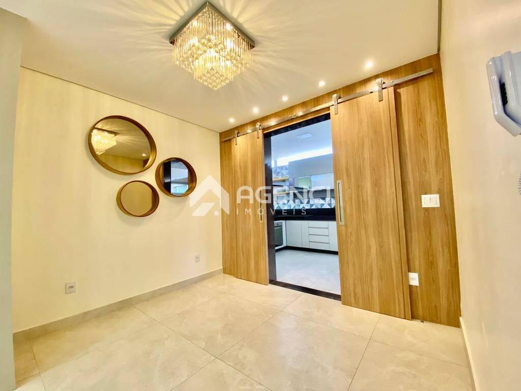 Apartamento, Cabral, 4 Quartos, 0 Vaga, 2 Suítes