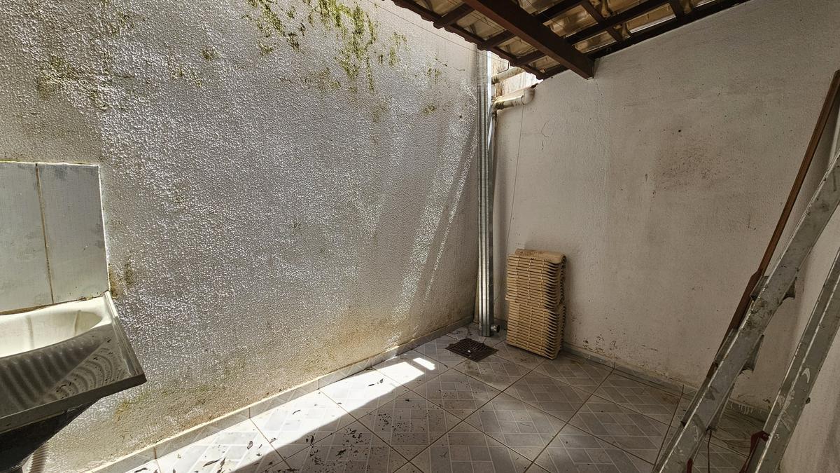 Casa, Jardim Leblon, 2 Quartos, 1 Vaga