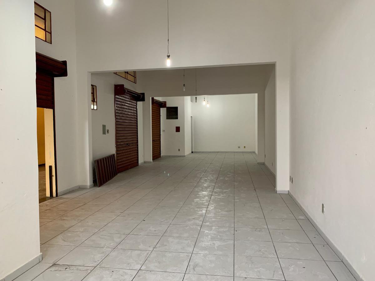 Andar, Serrano, 0 Quarto, 1 Vaga