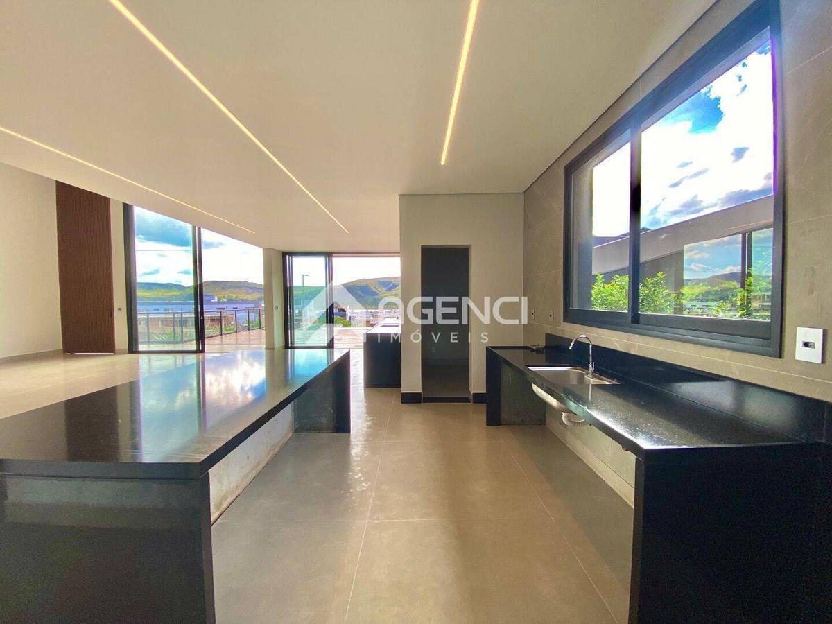 Casa, Alphaville - Lagoa dos Ingleses, 4 Quartos, 0 Vaga, 3 Suítes