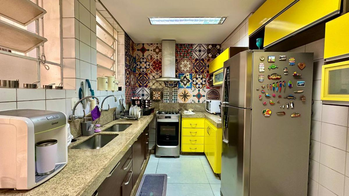 Apartamento, Santo Antônio, 3 Quartos, 0 Vaga