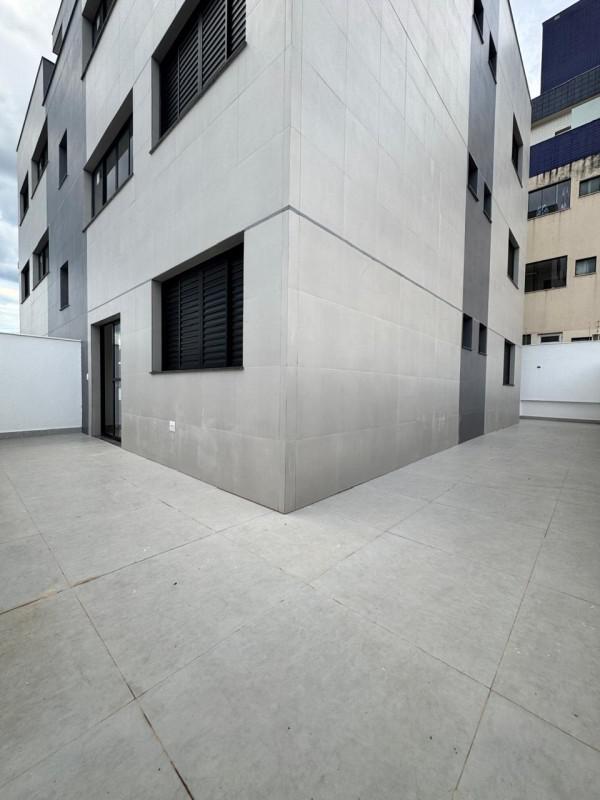 Apartamento, Sagrada Família, 3 Quartos, 2 Vagas, 1 Suíte