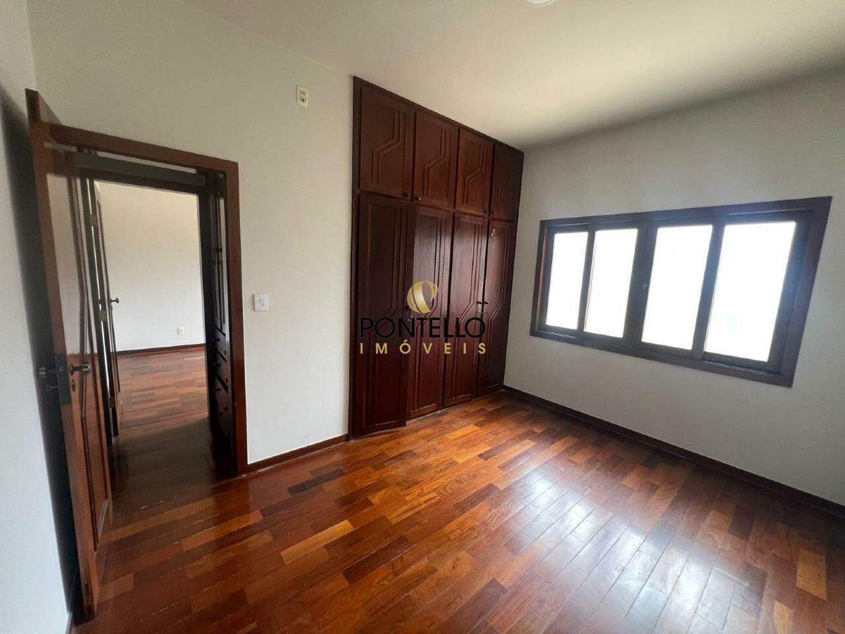 Casa, Jardim Arizona, 4 Quartos, 3 Vagas, 1 Suíte