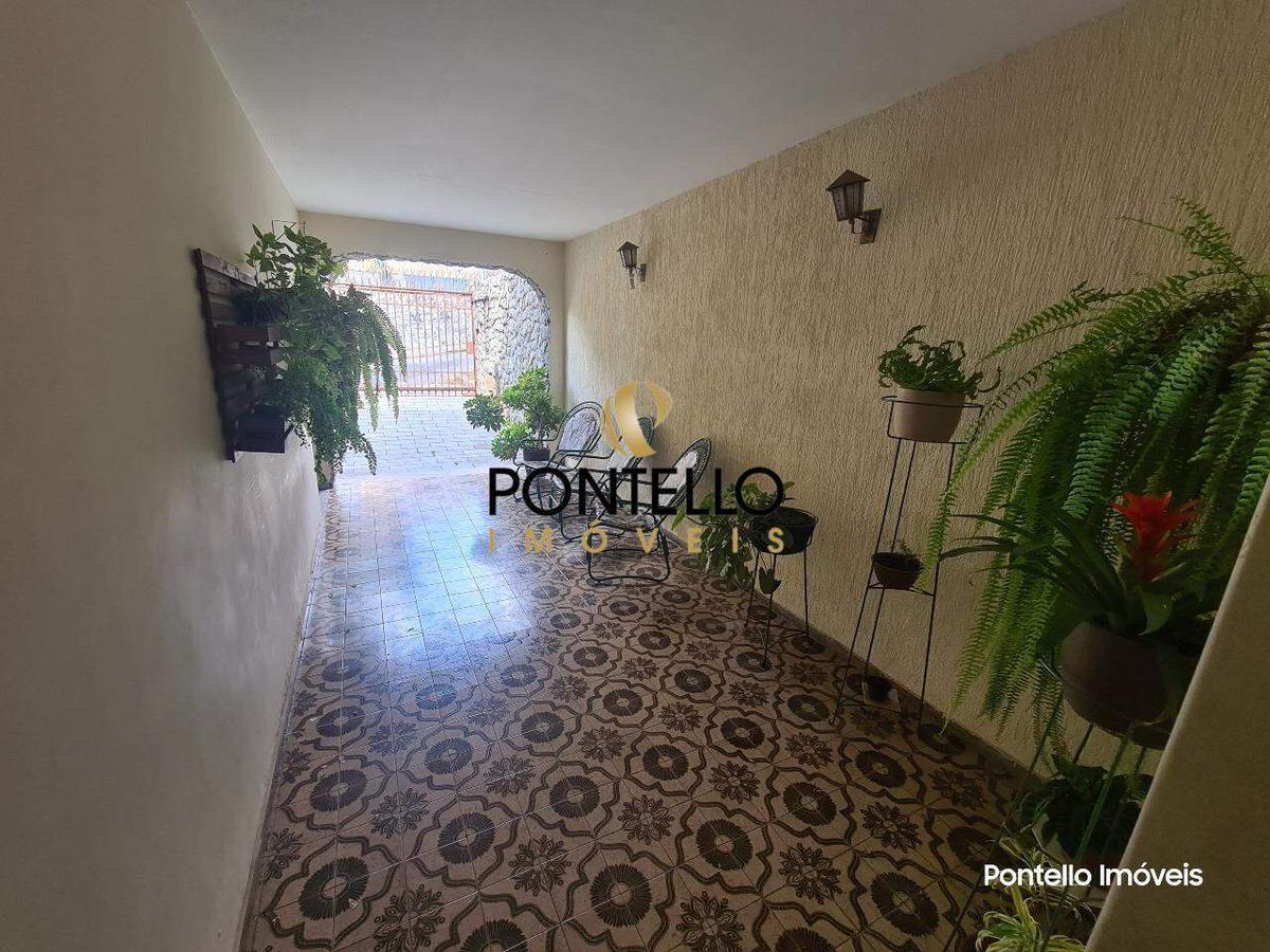 Casa, Cachoeirinha, 9 Quartos, 2 Vagas, 1 Suíte