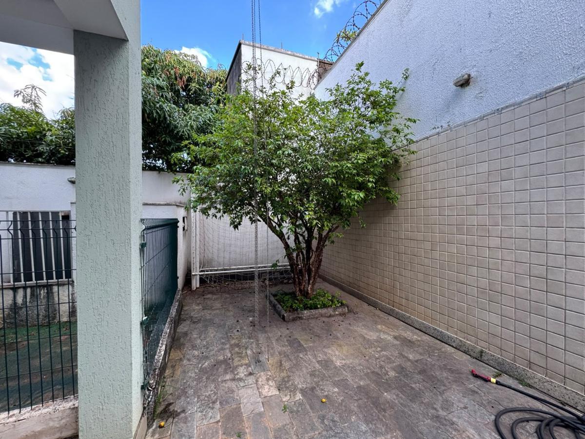 Casa, Bandeirantes (pampulha), 4 Quartos, 10 Vagas, 2 Suítes