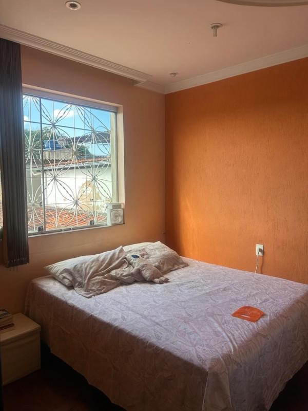 Casa, Pirajá, 3 Quartos, 8 Vagas, 1 Suíte