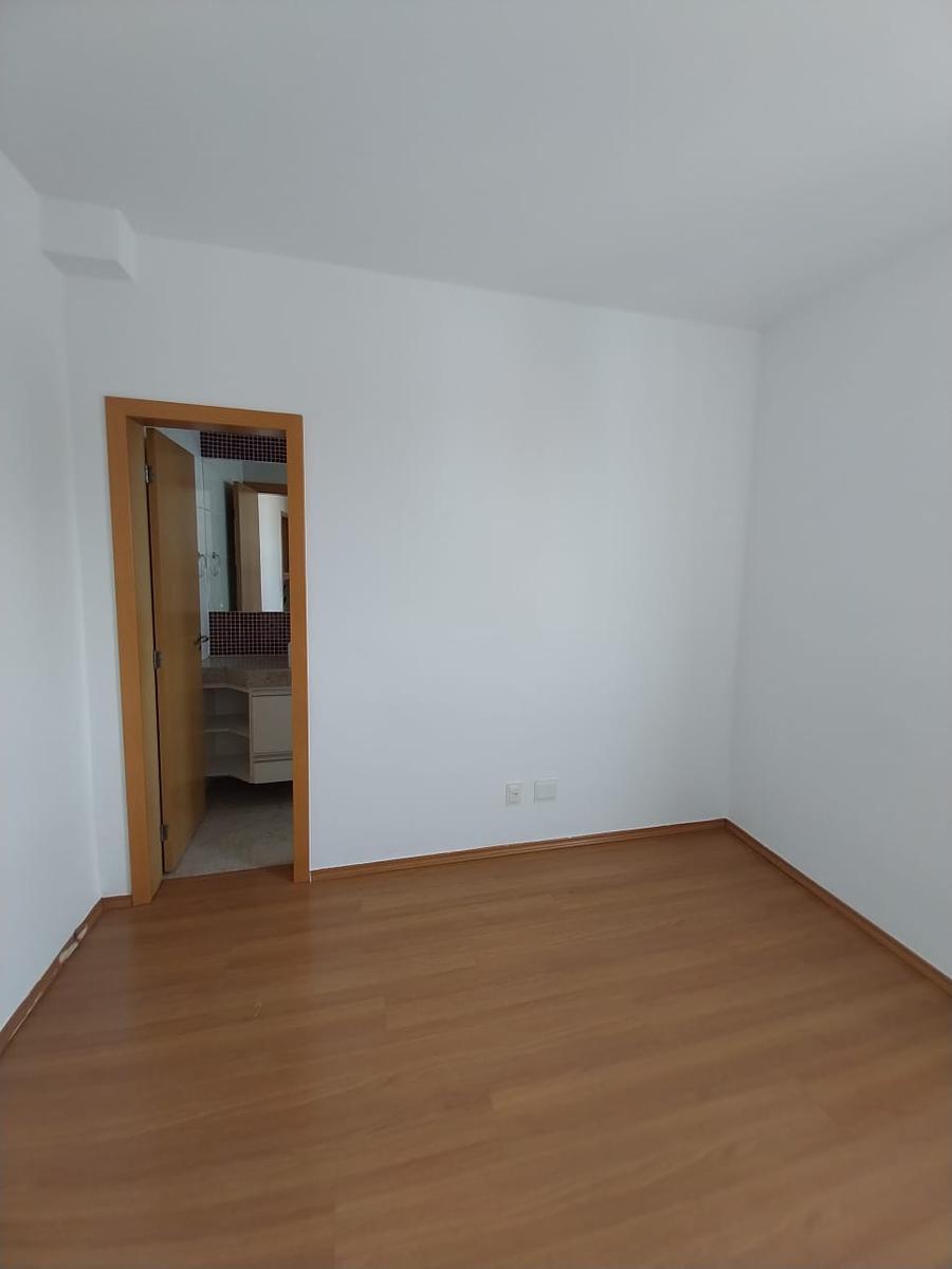 Cobertura, Castelo, 3 Quartos, 2 Vagas, 1 Suíte