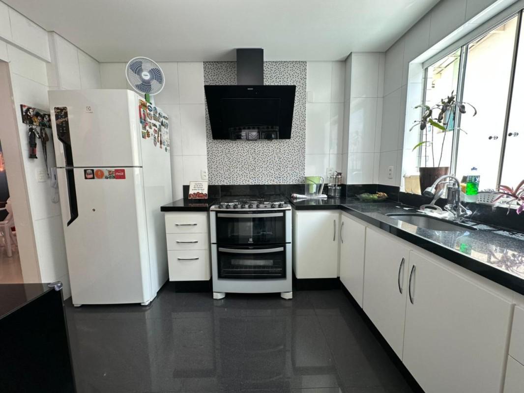 Apartamento, Castelo, 3 Quartos, 2 Vagas, 1 Suíte