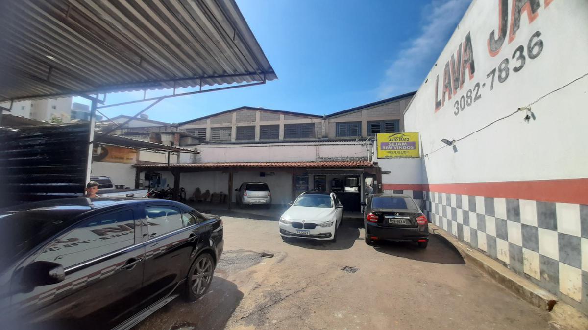 Prédio, Castelo, 0 Quarto, 15 Vagas