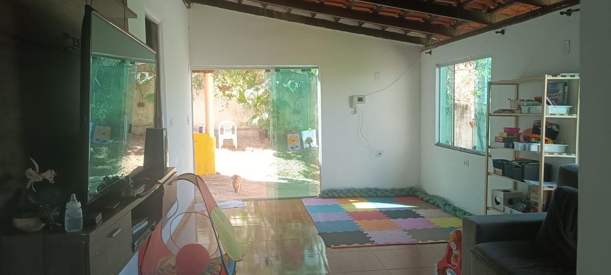 Casa, Citrolândia, 4 Quartos, 5 Vagas, 1 Suíte