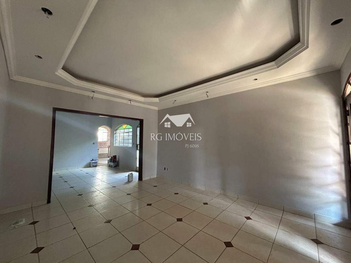 Casa, Diamante, 4 Quartos, 6 Vagas, 1 Suíte