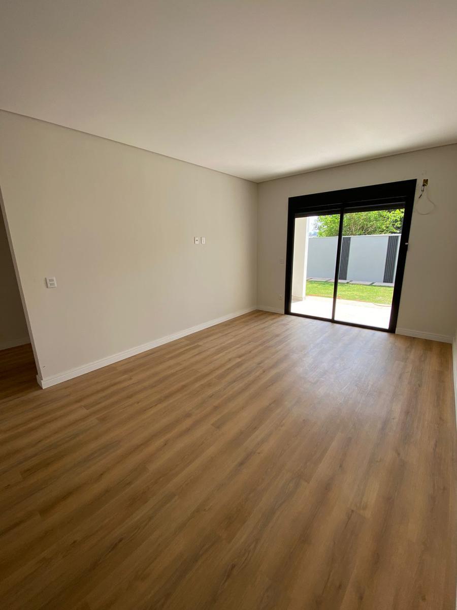 Casa, Santa Luiza, 4 Quartos, 6 Vagas, 2 Suítes