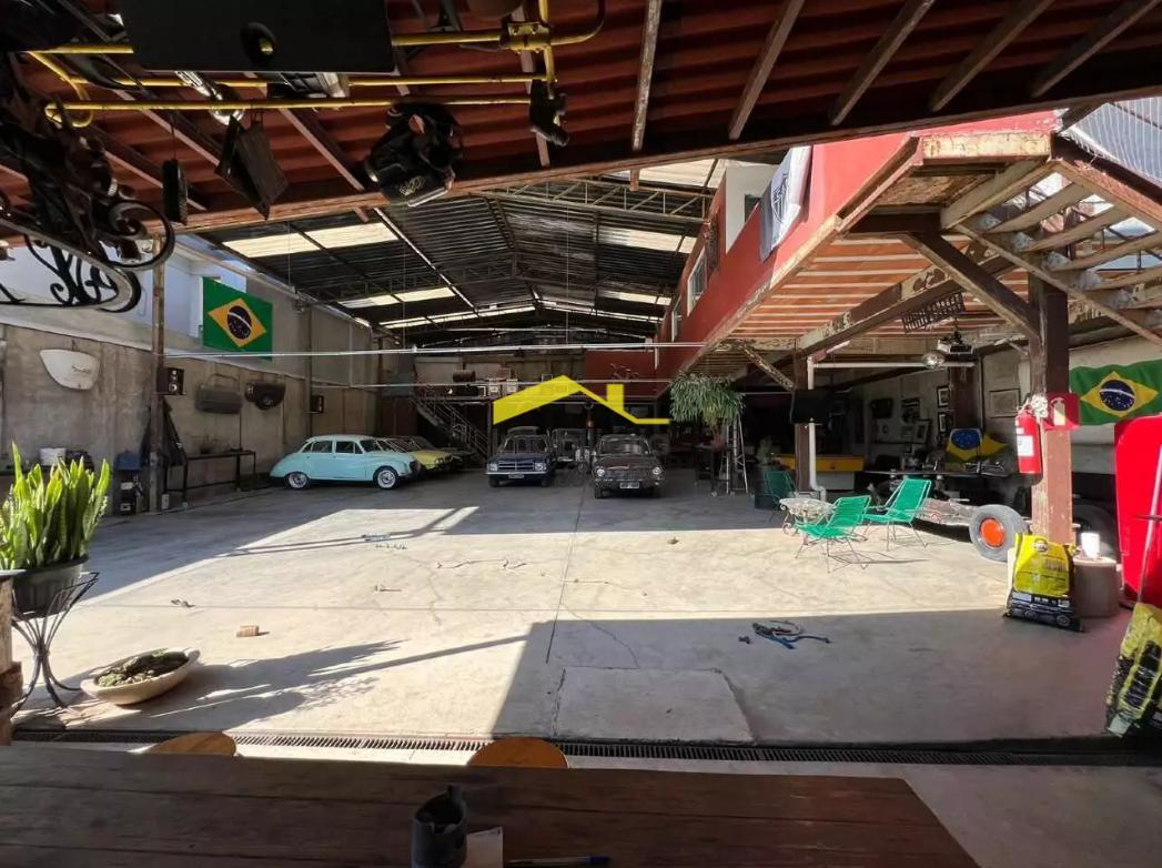 Galpão, Buritis, 5 Vagas