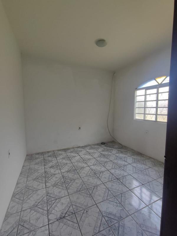 Casa, Braúnas, 4 Quartos, 6 Vagas, 1 Suíte
