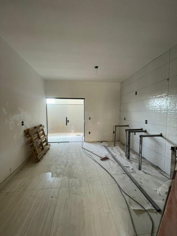 Casa, Masterville, 3 Quartos, 4 Vagas, 1 Suíte