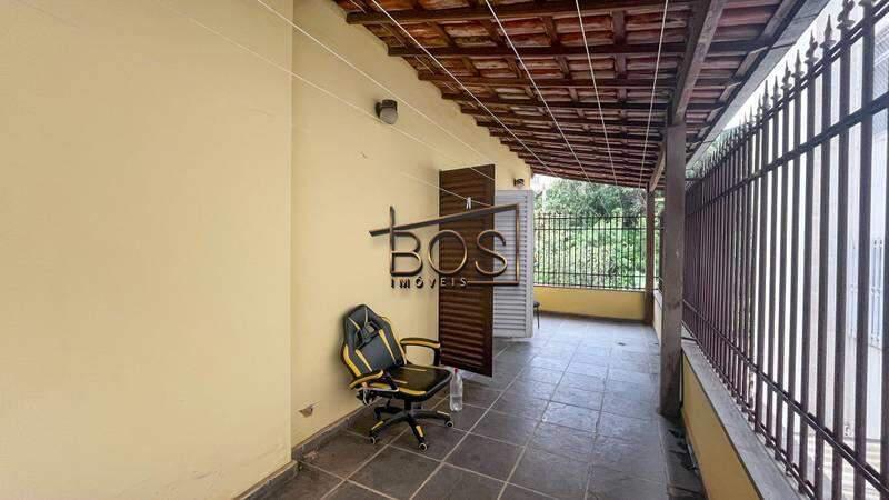 Casa, Santo Antônio, 8 Quartos, 3 Vagas, 2 Suítes