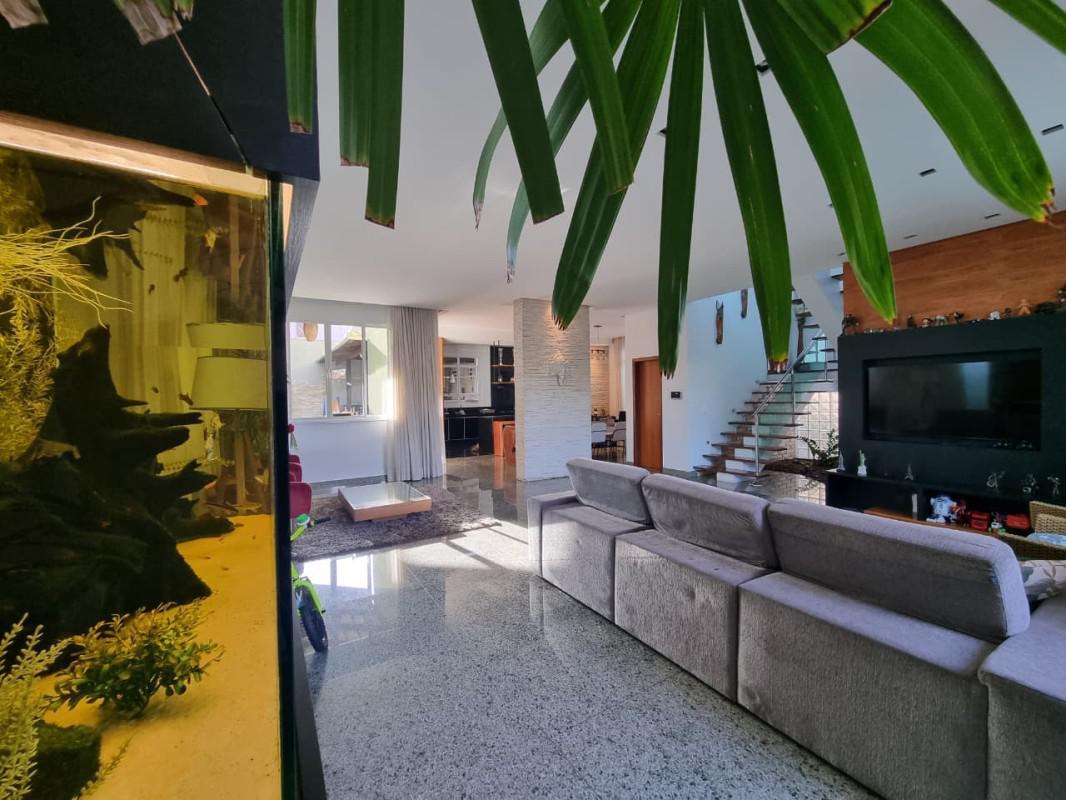 Casa, Jardim Riacho das Pedras, 3 Quartos, 4 Vagas, 1 Suíte