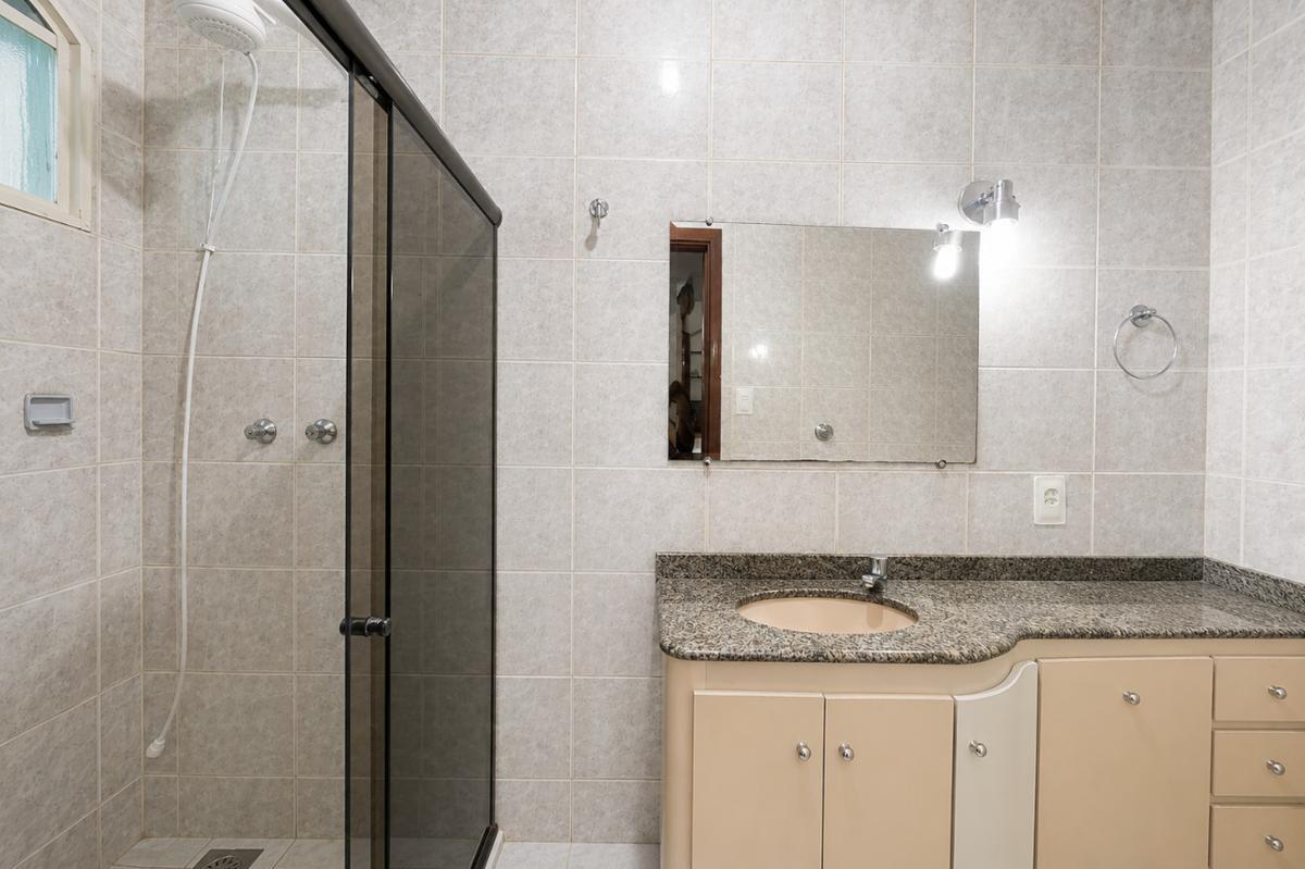 Casa, São Geraldo, 6 Quartos, 2 Vagas, 2 Suítes